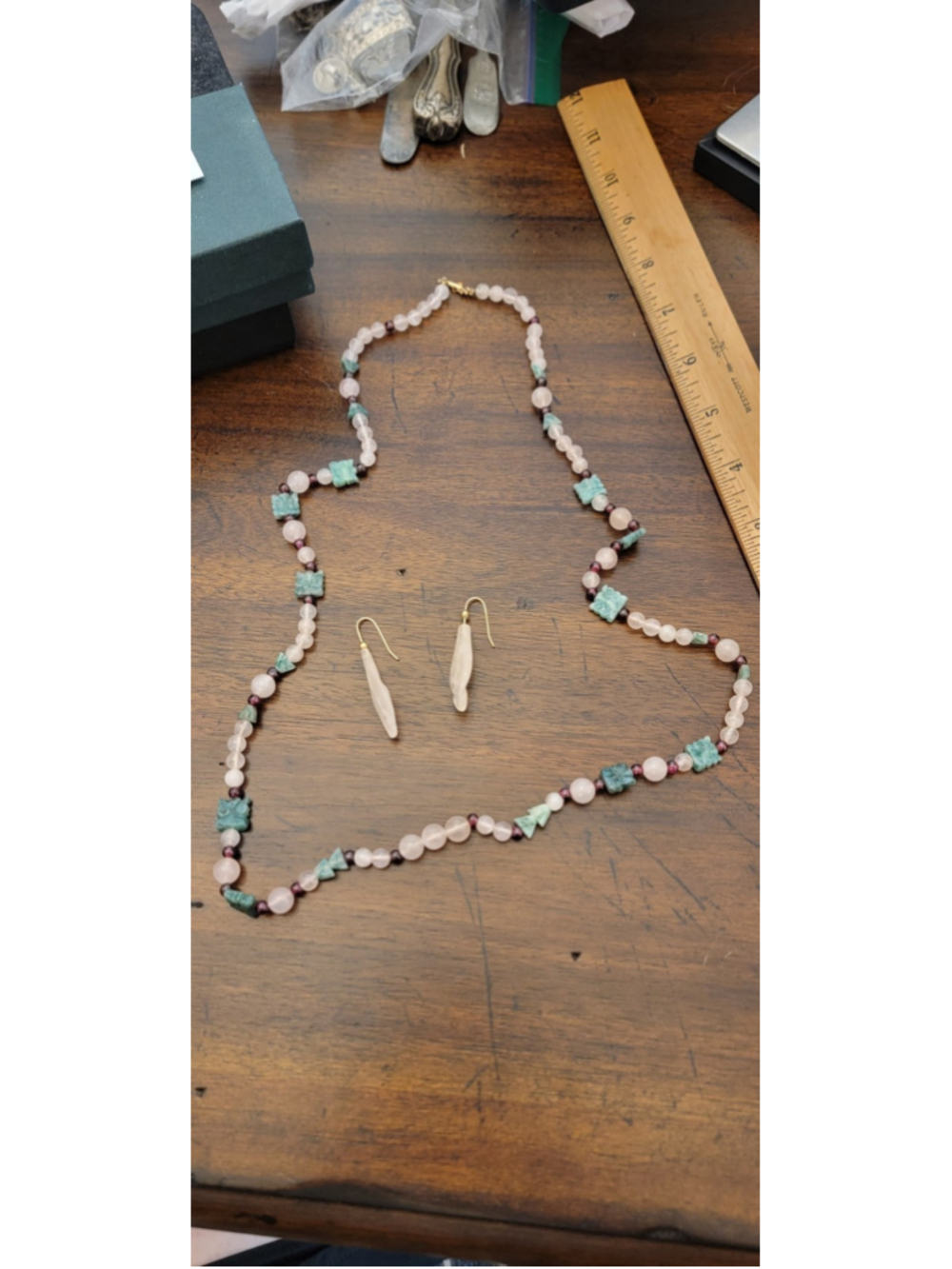 Rose Quartz Gemstone Necklace Carved Green Stone Beads 14K Gold Earrings Set